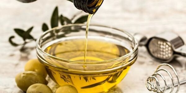 Saymakla Bitmez: Ciltte, Saçta ve Vücutta Zeytinyağ Faydaları