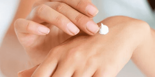 PROBİYOTİK BAKIM KREMİ VE NEMLENDİRİCİLERİ KULLANMANIZ İÇİN 5 NEDEN!