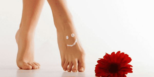 Topuk Çatlağı Olanların Kullanabileceği Ürünler ve Tavsiyeler