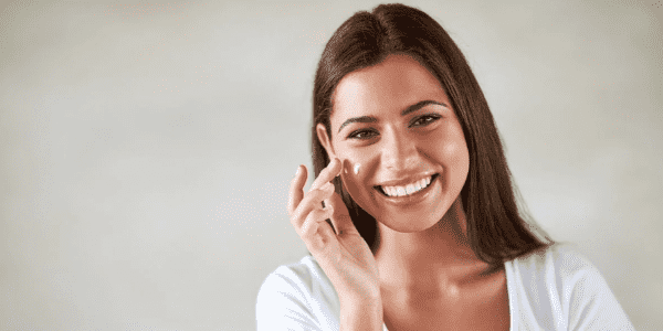 Doğal, Organik ve Kalıcı: Yağlı Cilt Bakım Rehberi