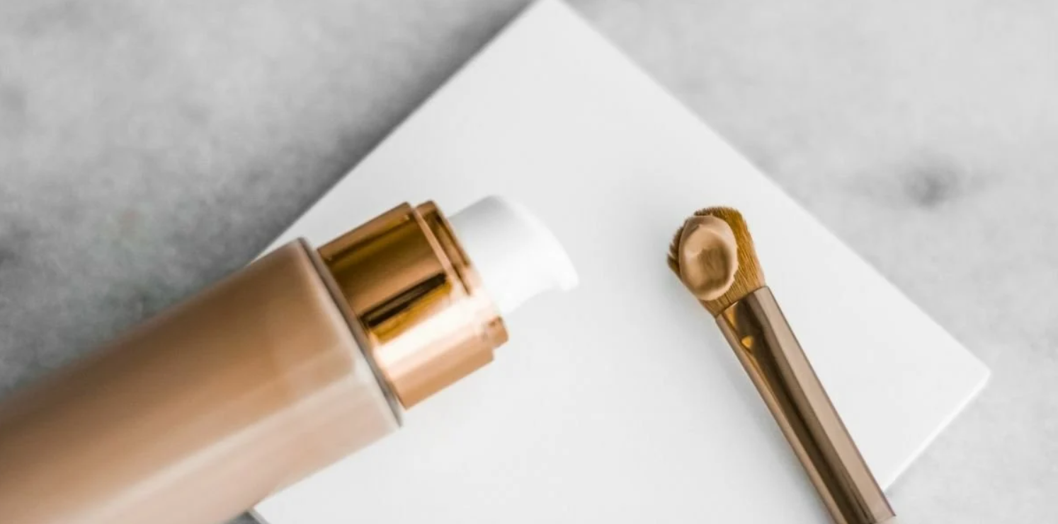 Doğru Fondöten Fırçası Tercihi ve Kullanım İpuçları