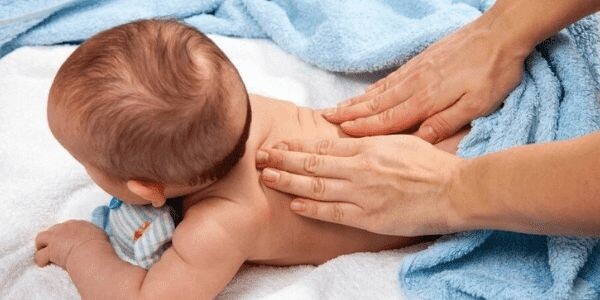 Bebek Cilt Bakımı ve Masajı Nasıl Olmalıdır?
