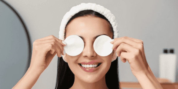 Göz Makyajı Temizleyicileri: Dikkat Edilmesi Gerekenler