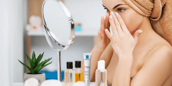 Profesyonel Bakım Etkisi için La Roche Posay Effaclar Duo