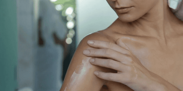 Yetişkinler için Bebek Yağları ile Cilt Bakımı