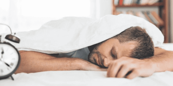 Sürekli Yorgun ve Halsiz Hissedenlerin Yapması Gerekenler