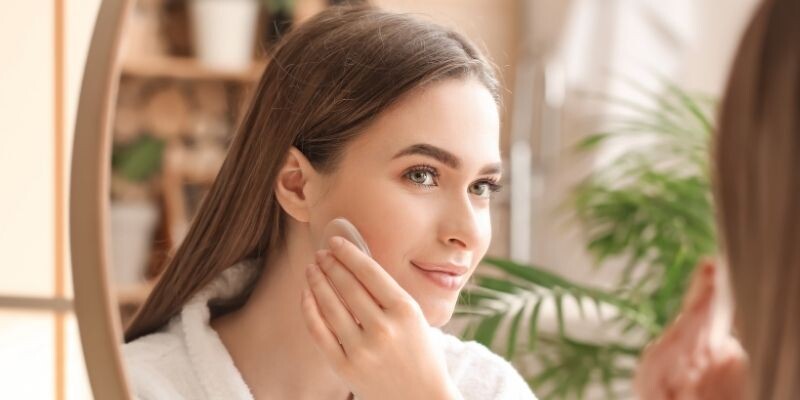 Işıl Işıl Bir Yaz için Bronzlaştırıcı Kullanımı Hakkında Öneriler