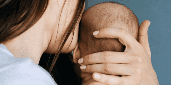 Doğum Sonrası Çatlak Oluşumlarını Önleyin: En Etkili 5 Ürün