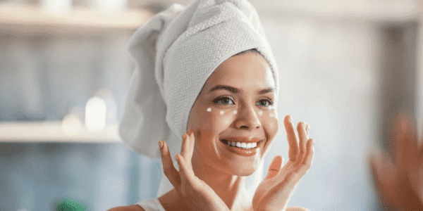 Doğru Göz Altı Kırışıklık Kremi ile Daha Dinç Bir Görünüm Mümkün!